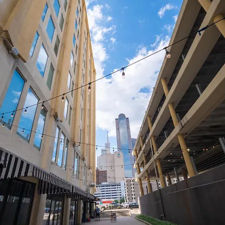 Bright And Modern Downtown Loft With Skyline Views, Free Valet, Gym Apartment Dallas Exterior photo